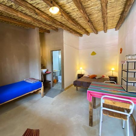 Arbol Tilcara Hostel ภายนอก รูปภาพ