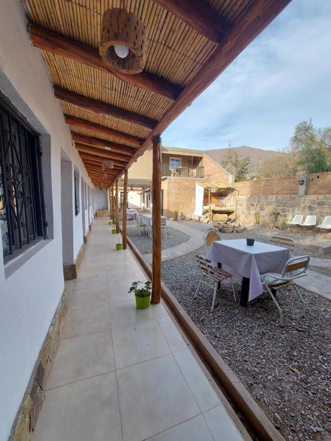 Arbol Tilcara Hostel ภายนอก รูปภาพ